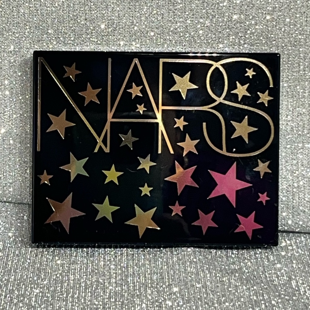 ✨NARS Translucent Crystal Pressed Powder - Picture 2 of 4